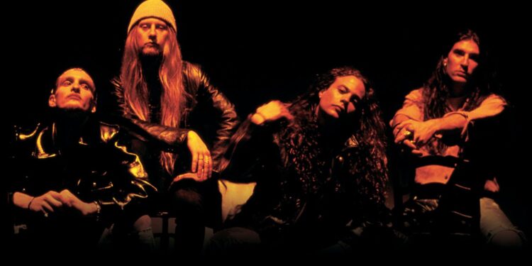 Alice-In-Chains-1995-press-shot-credit-Rocky-Schenck