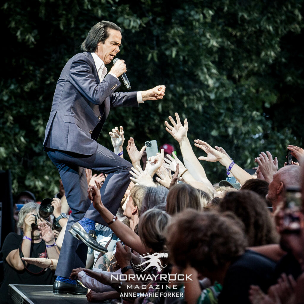 Nick Cave and the Bad Seeds @ Øyafestivalen 2022 | NORWAY ROCK MAGAZINE